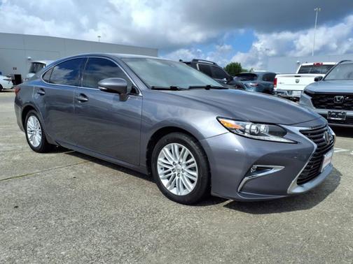2017 Lexus ES 350 Base