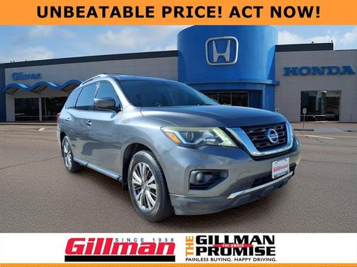 2018 Nissan Pathfinder SV