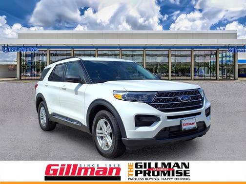 Star White Metallic Tri-Coat 2022 Ford Explorer XLT