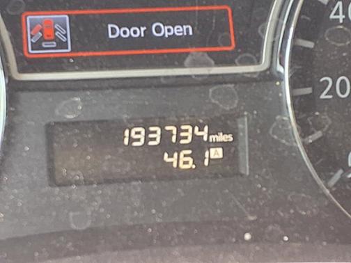 2014 Nissan Pathfinder SV