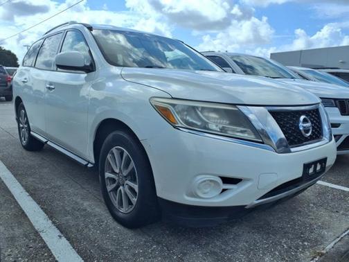 2014 Nissan Pathfinder SV