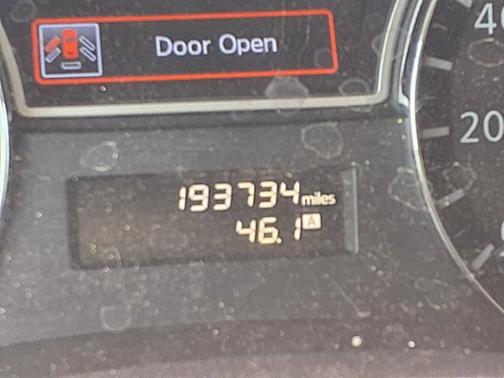 2014 Nissan Pathfinder SV