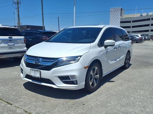 Platinum White Pearl 2020 Honda Odyssey Touring