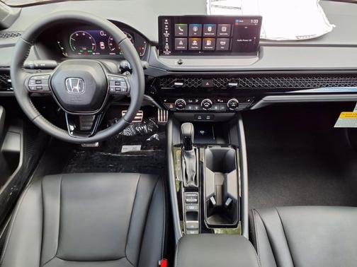 Platinum White Pearl 2026 Honda Accord Hybrid Sport-L