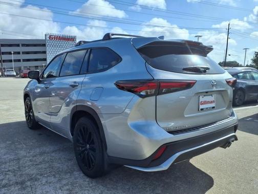 2024 Toyota Highlander XSE