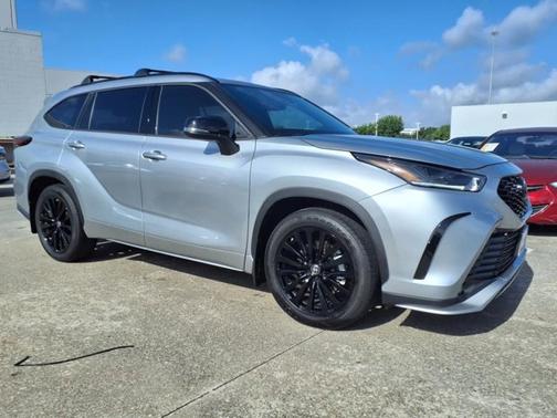 2024 Toyota Highlander XSE