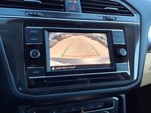 2022 Volkswagen Tiguan S