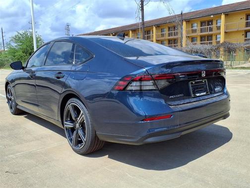 Canyon River Blue Metallic 2026 Honda Accord SE