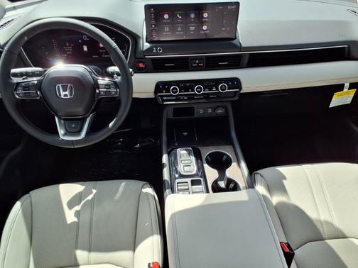 Solar Silver Metallic 2026 Honda Pilot Elite