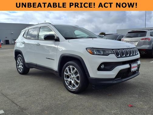 2022 Jeep Compass Latitude Lux