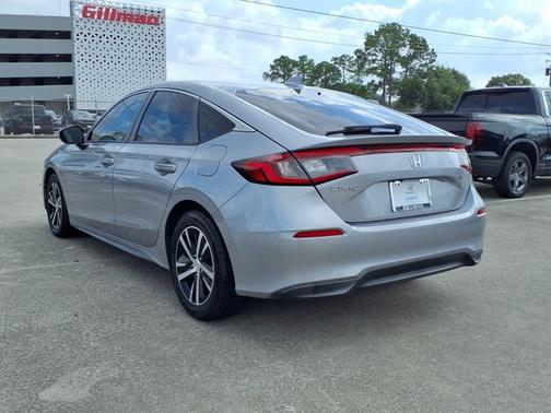 Lunar Silver Metallic 2023 Honda Civic LX