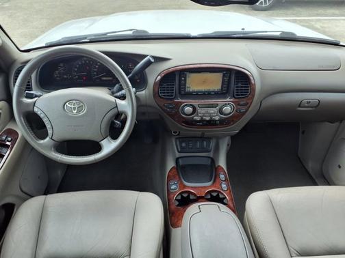 2005 Toyota Sequoia Limited
