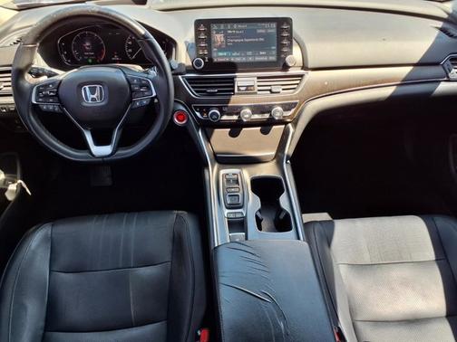 Modern Steel Metallic 2018 Honda Accord Touring 2.0T