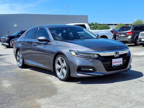 Modern Steel Metallic 2018 Honda Accord Touring 2.0T