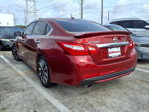 Cayenne Red 2016 Nissan Altima 2.5 SL