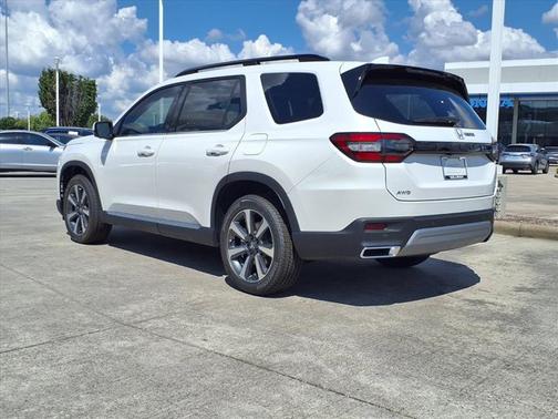2025 Honda Pilot Elite