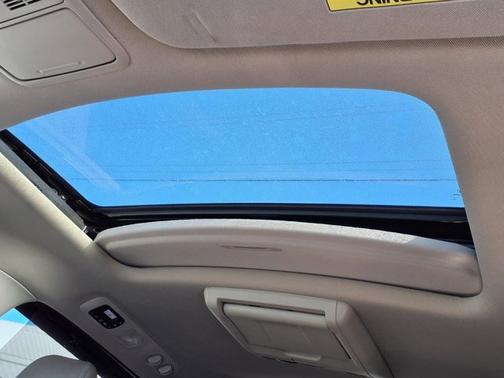 2015 Honda Odyssey Touring 4dr Mini-Van