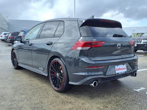 2023 Volkswagen Golf GTI 40th Anniversary Edition