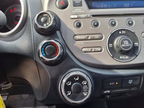 2013 Honda Fit Base