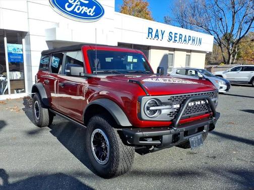 2022 Ford Bronco Badlands