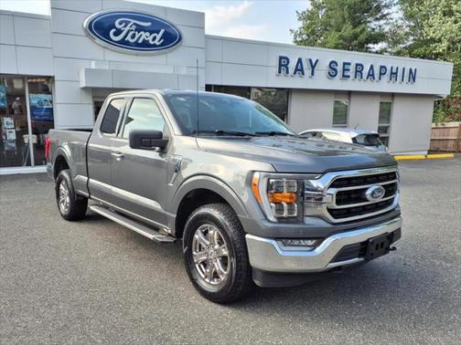 2022 Ford F-150 Base