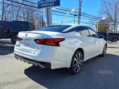 2021 Nissan Altima SR Intelligent AWD