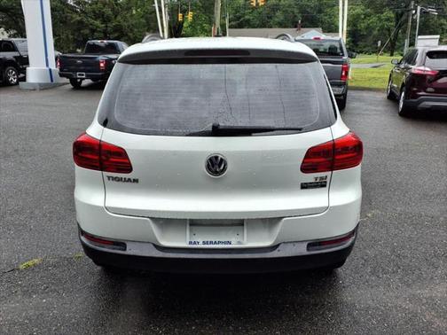 2016 Volkswagen Tiguan 2.0T S 4MOTION