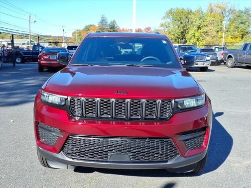 2024 Jeep Grand Cherokee Altitude