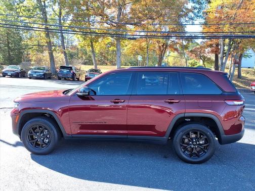 2024 Jeep Grand Cherokee Altitude