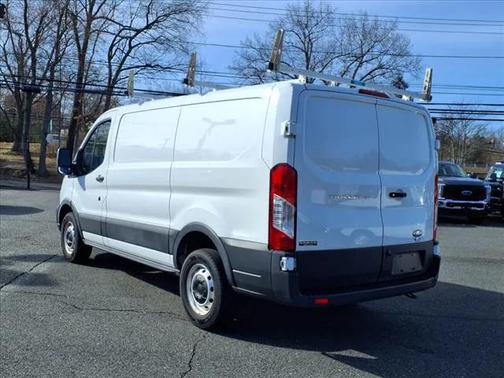 2021 Ford Transit-250 Base