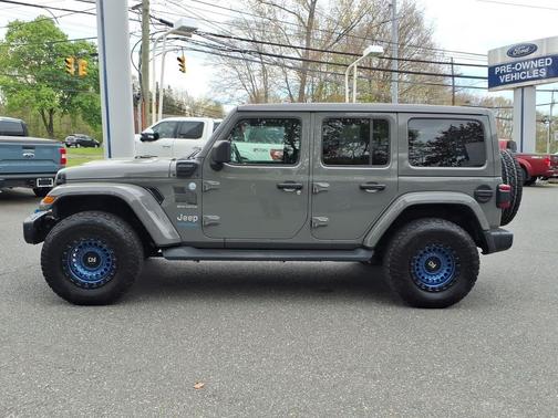 Sting-Gray Clearcoat 2022 Jeep Wrangler Unlimited 4xe Sahara
