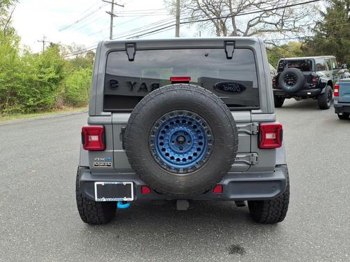 Sting-Gray Clearcoat 2022 Jeep Wrangler Unlimited 4xe Sahara
