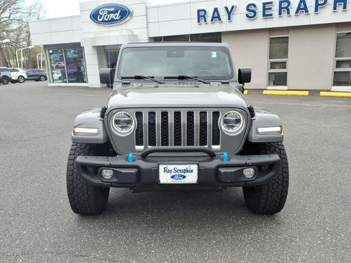 Sting-Gray Clearcoat 2022 Jeep Wrangler Unlimited 4xe Sahara
