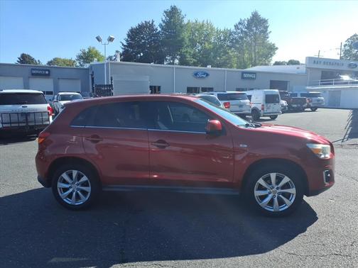 2013 Mitsubishi Outlander Sport SE