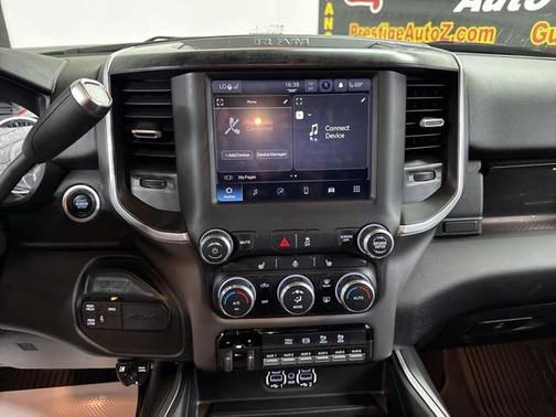 2022 RAM 2500 Big Horn Mega Cab 4x4 6'4'' Box