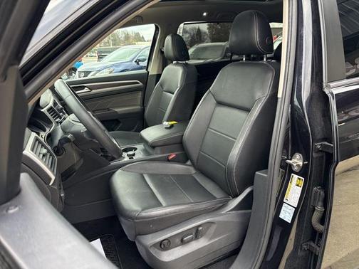 2021 Volkswagen Atlas 2.0T SE w/Technology