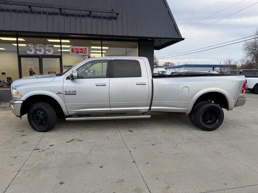 2016 RAM 3500 Laramie