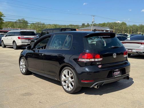 Deep Black Pearl Metallic 2013 Volkswagen GTI Driver's Edition