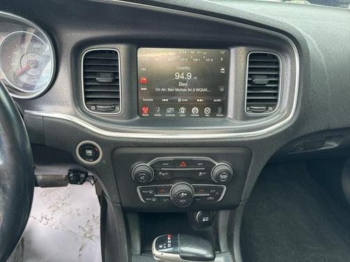 2015 Dodge Charger SXT