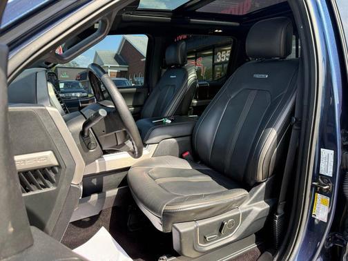 Blue Jeans Metallic 2016 Ford F-150 Platinum