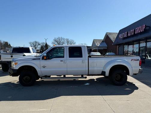 2016 Ford F-350 Lariat