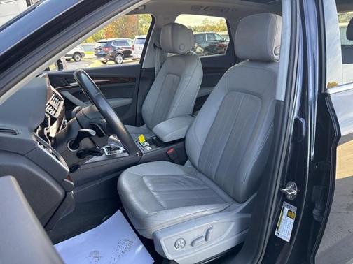 2018 Audi Q5 2.0T Tech Premium