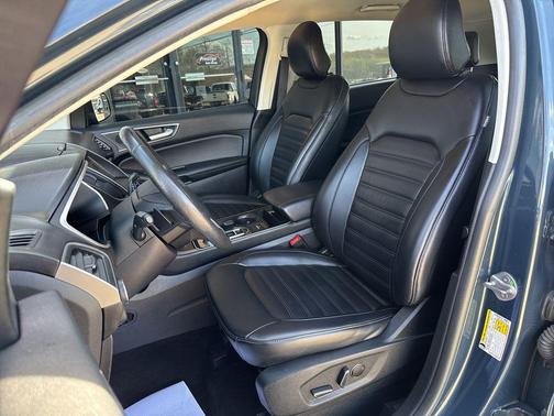 Baltic Sea Green Metallic 2019 Ford Edge SEL