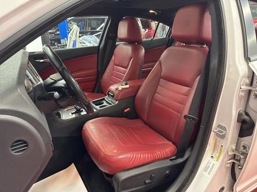 2013 Dodge Charger SXT