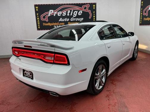 2013 Dodge Charger SXT