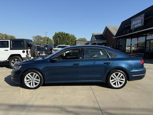 2019 Volkswagen Passat 2.0T Wolfsburg Edition