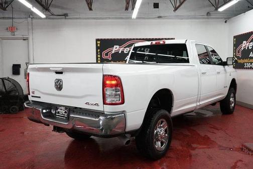 2022 RAM 2500 Big Horn Crew Cab 4x4 8' Box