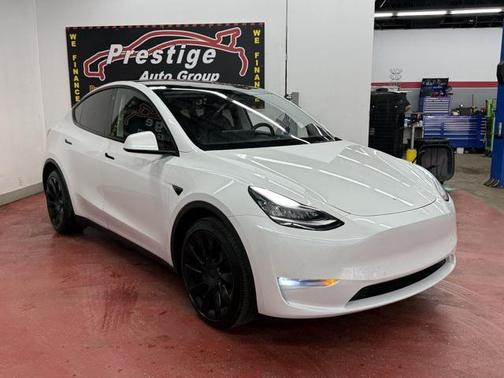2021 Tesla Model Y Long Range Dual Motor All-Wheel Drive