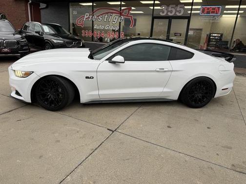 2017 Ford Mustang GT