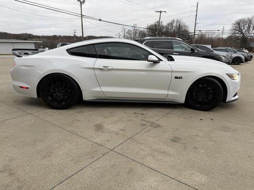 2017 Ford Mustang GT